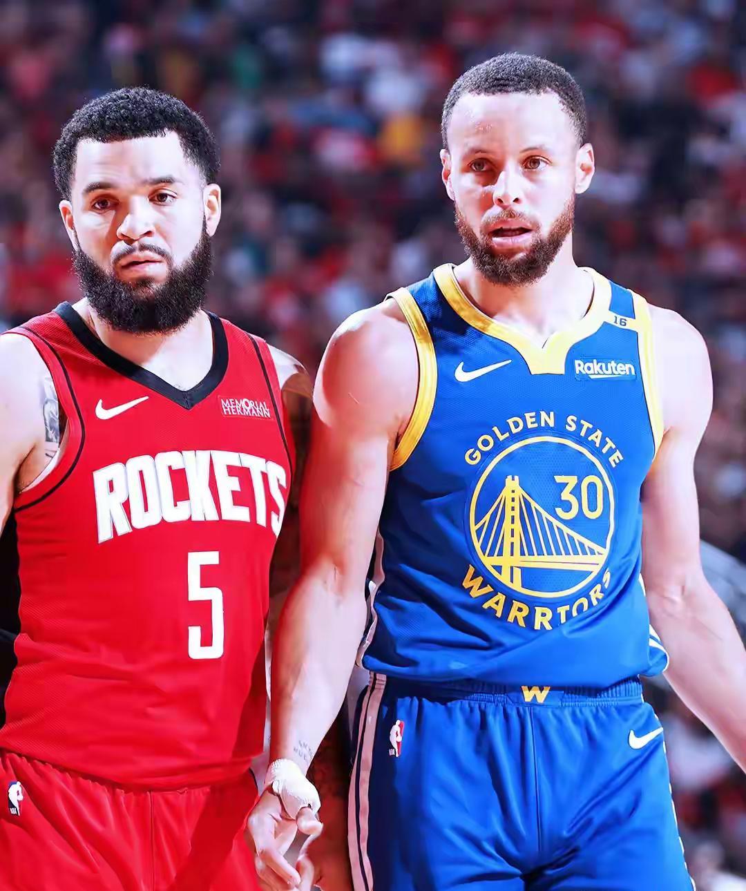 勇士大胜篮网迎来两连胜 勇士大胜篮网迎来两连胜